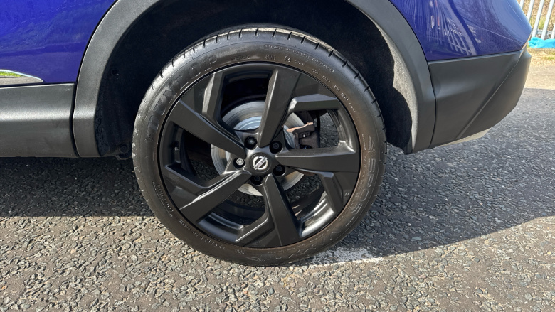 Nissan Qashqai 1.2 DiG-T Tekna 5dr Petrol Hatchback